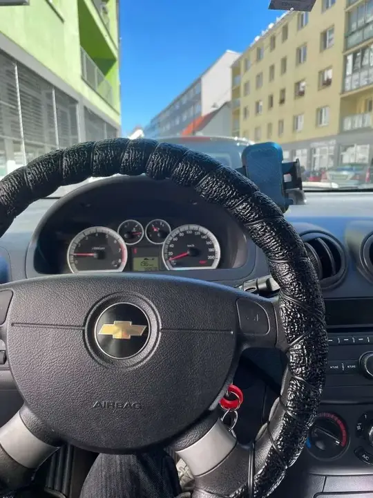 Chevrolet Aveo 2009 photo 2