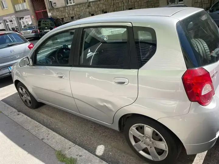 Chevrolet Aveo 2009 photo 3