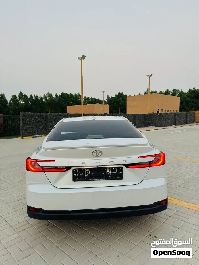 Toyota Camry 2025 photo 3