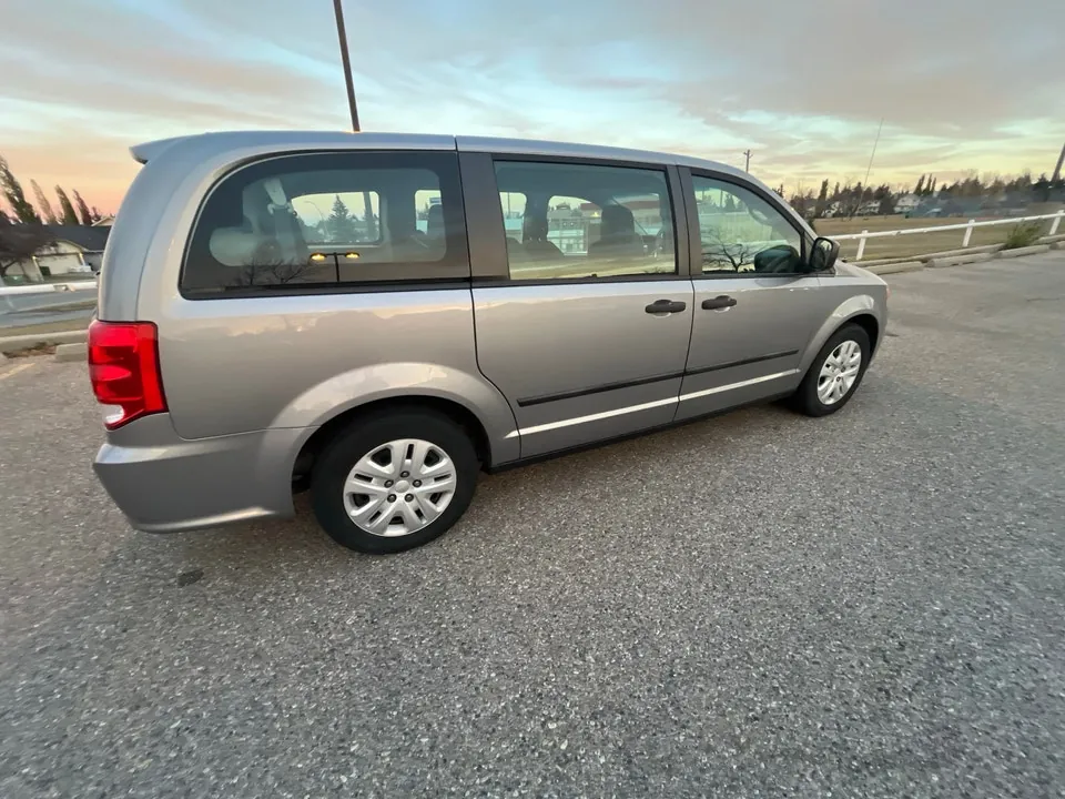 Dodge Grand Caravan 2014 photo 5