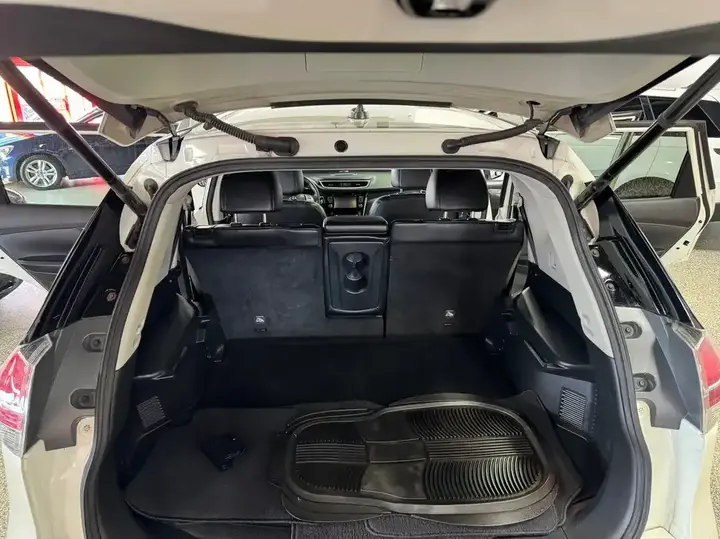 Nissan Rogue 2014 photo 4