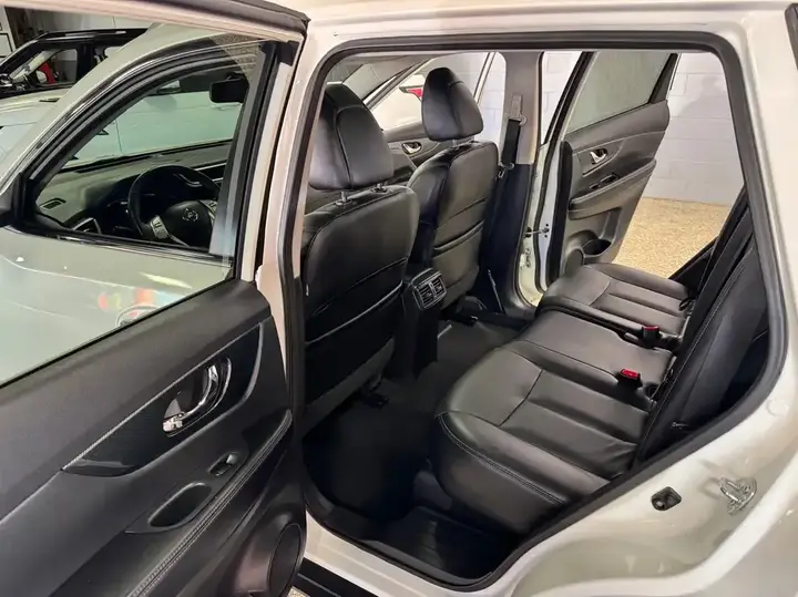 Nissan Rogue 2014 photo 2
