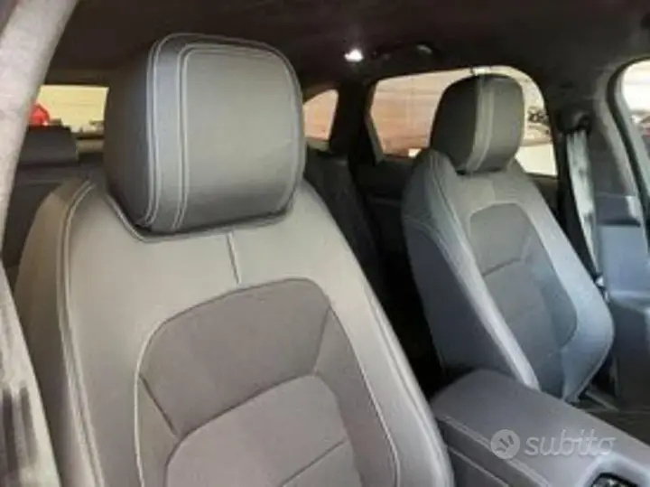 Jaguar F-Pace 2021 photo 3
