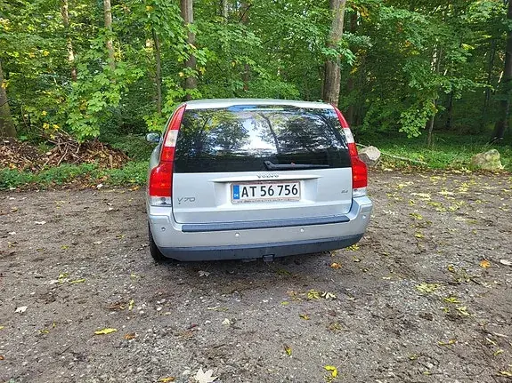 Volvo V70 2007 photo 2