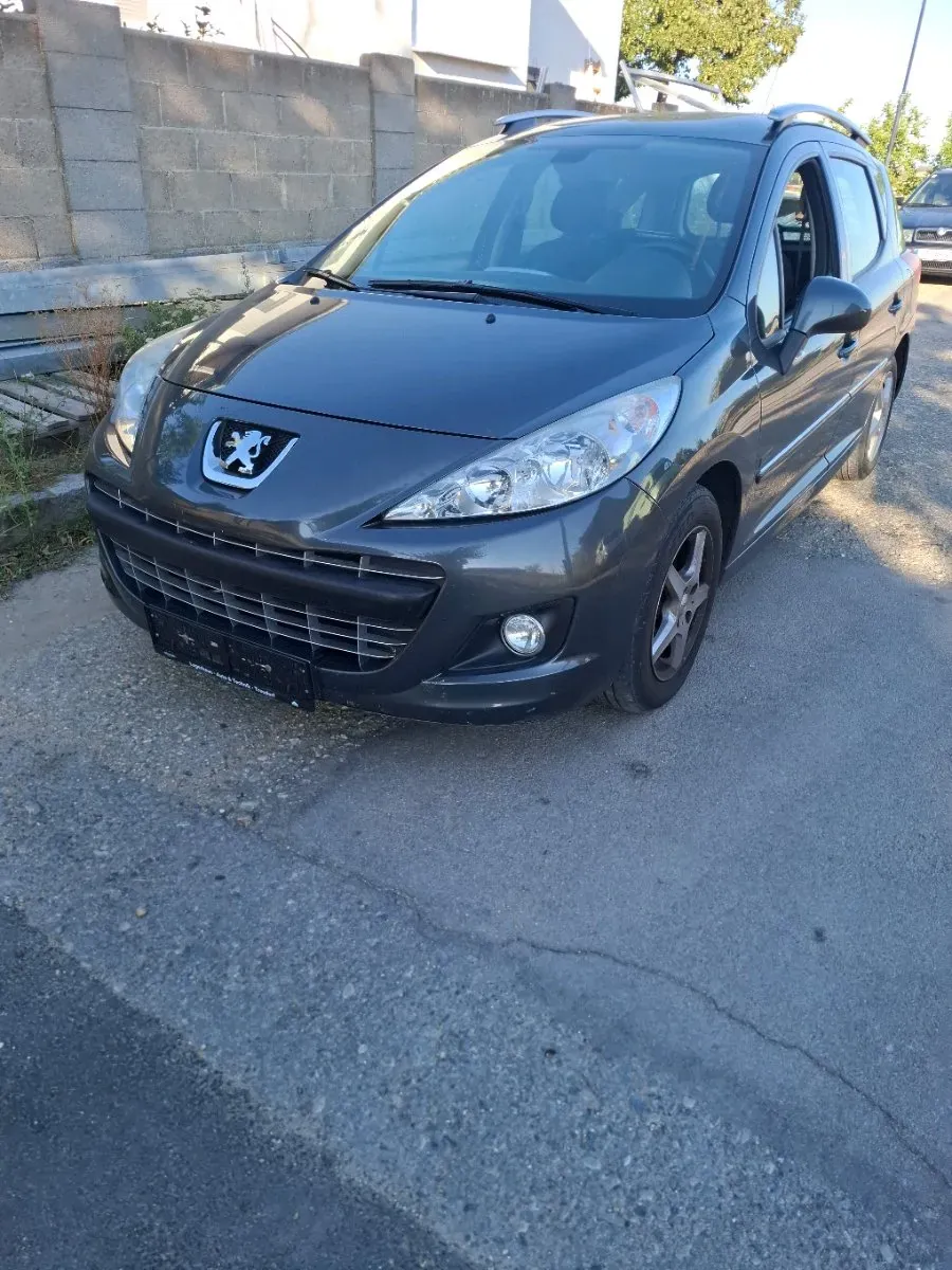 Peugeot 207