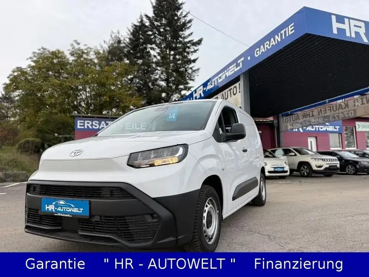 Toyota Proace City