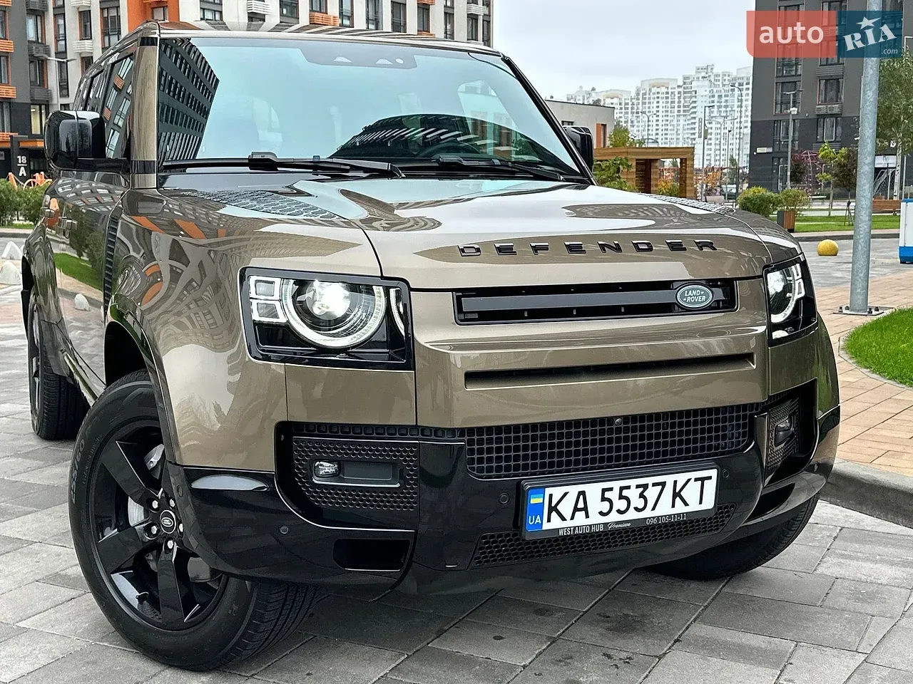 Land Rover Defender