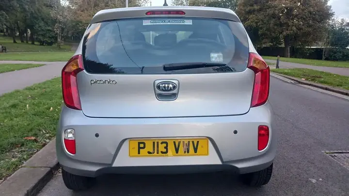 Kia Picanto 2013 photo 4