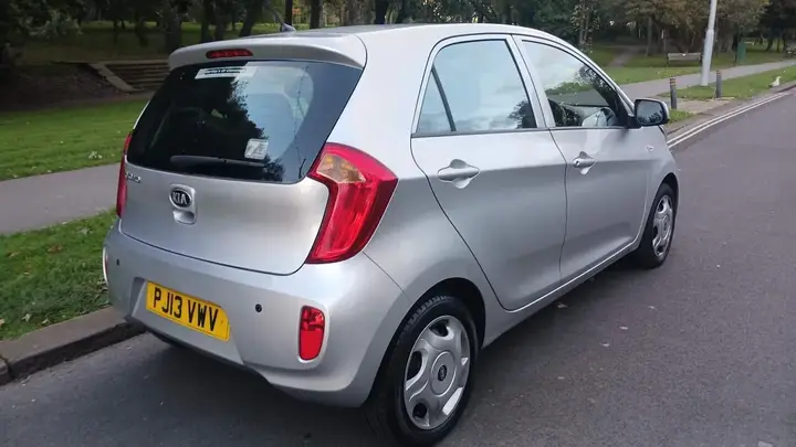 Kia Picanto 2013 photo 3
