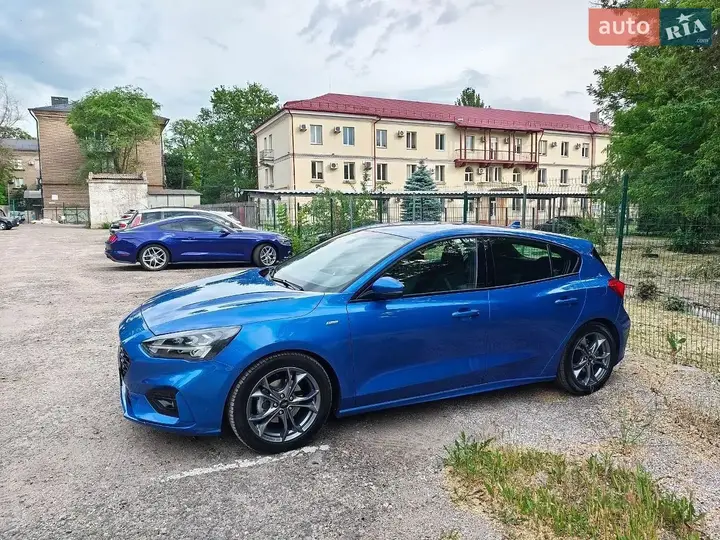 Ford Focus 2020 photo 4
