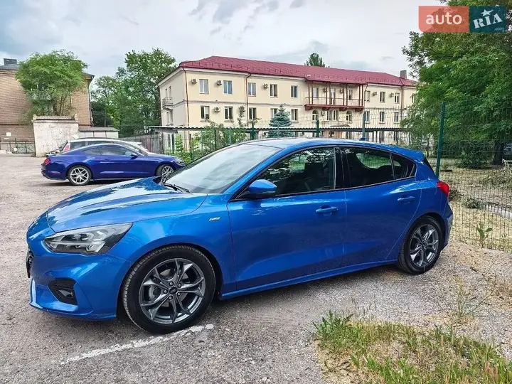 Ford Focus 2020 photo 3