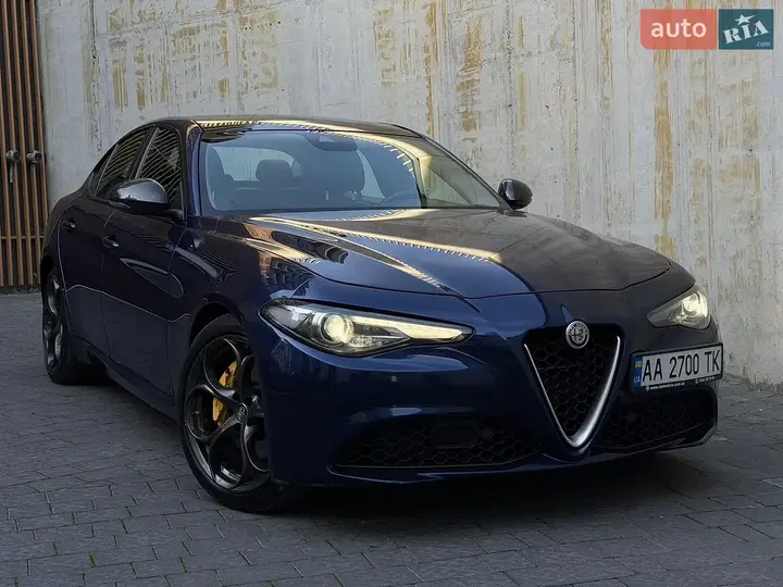 Alfa Romeo Giulia 2018 photo 3