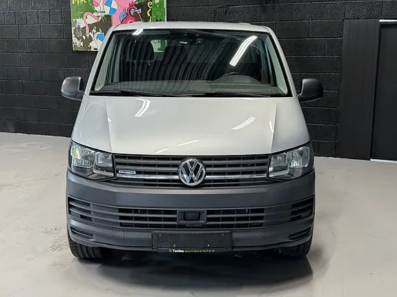 Volkswagen Transporter 2016 photo 2