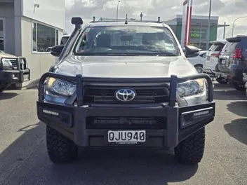 Toyota Hilux 2024 photo 3