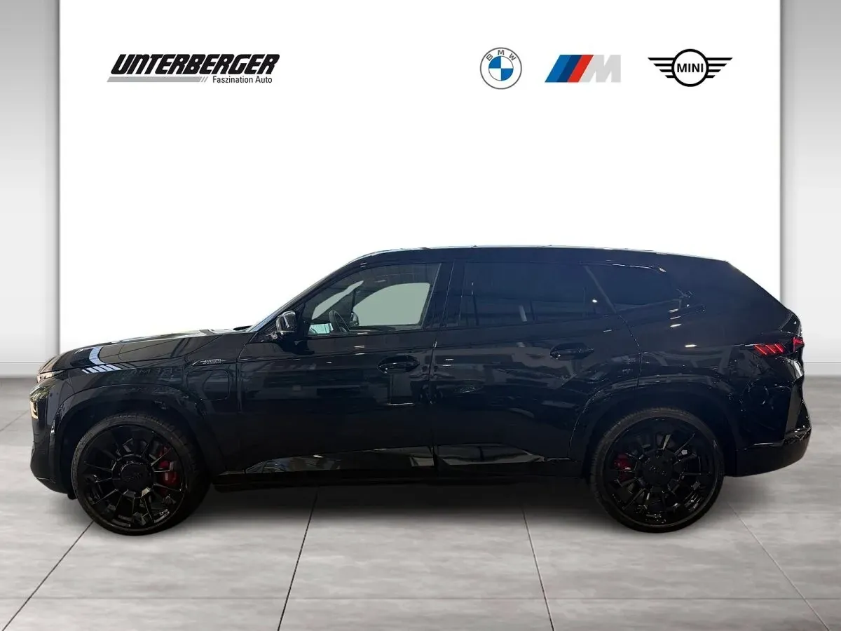 BMW Xm photo 3