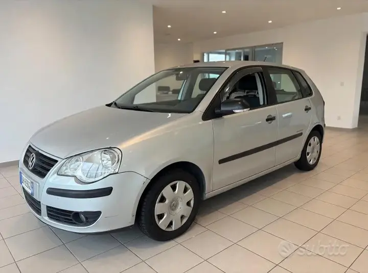 Volkswagen Polo 2008 photo 4
