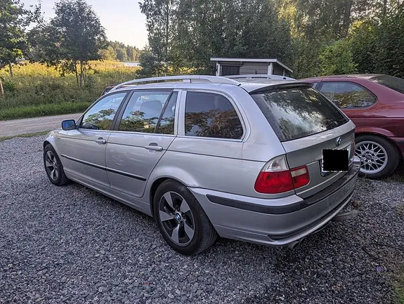 BMW 325Xi 2002 photo 5