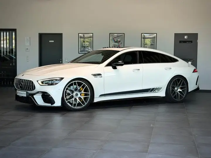 Mercedes-Benz Amg Gt