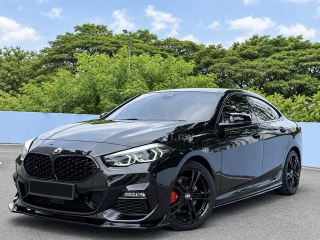 BMW 218I