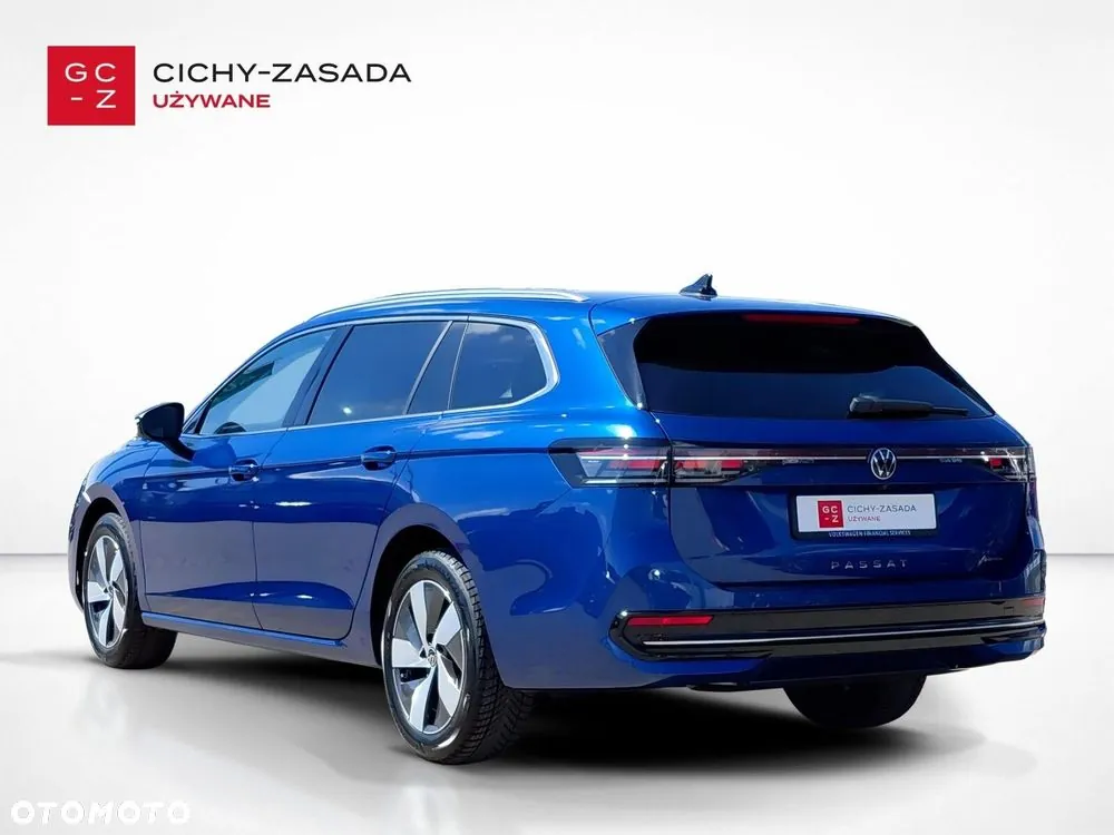Volkswagen Passat 2025 photo 3