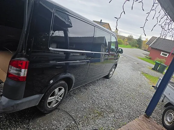Volkswagen Transporter 2011 photo 5