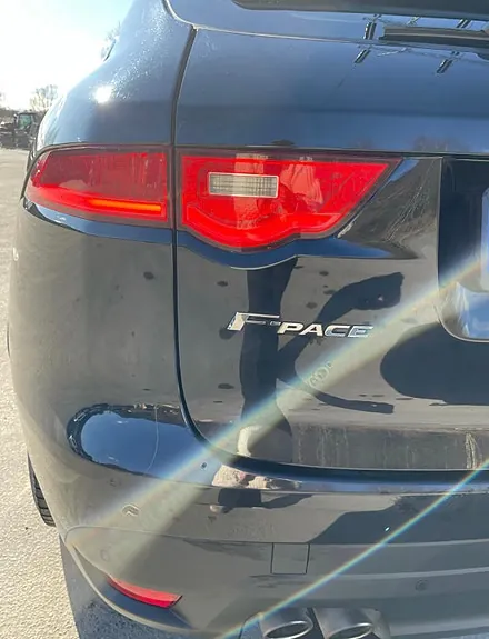 Jaguar F-Pace 2017 photo 3