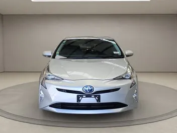 Toyota Prius 2017 photo 3