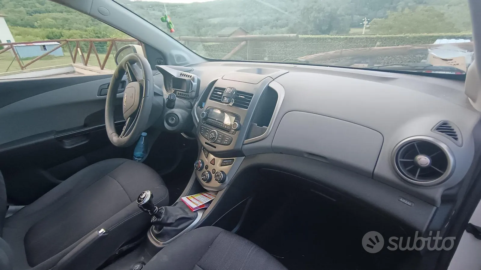 Chevrolet Aveo 2012 photo 4