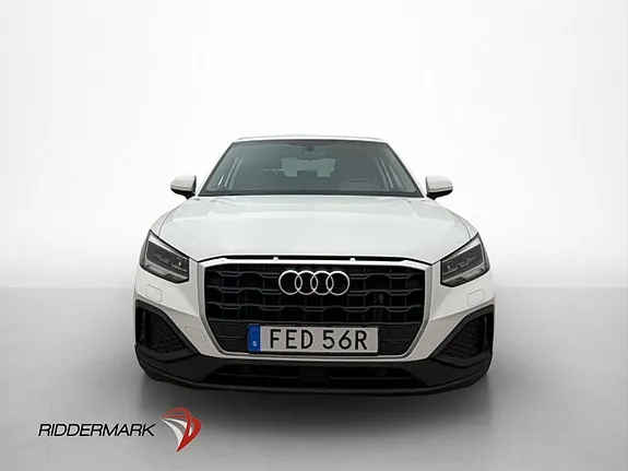 Audi Q2 2023 photo 2