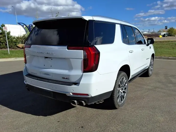 GMC Yukon 2026 photo 5