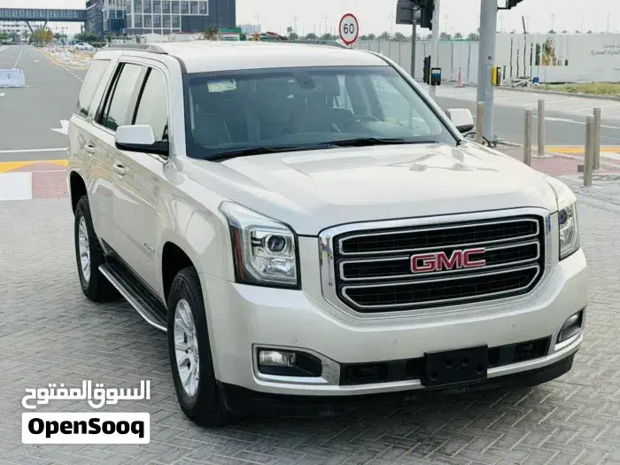 GMC Yukon 2015 photo 3