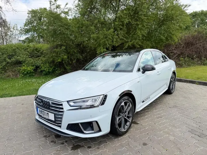 Audi A4 B9