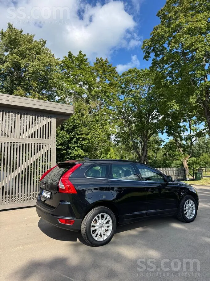 Volvo Xc60 2009 photo 2