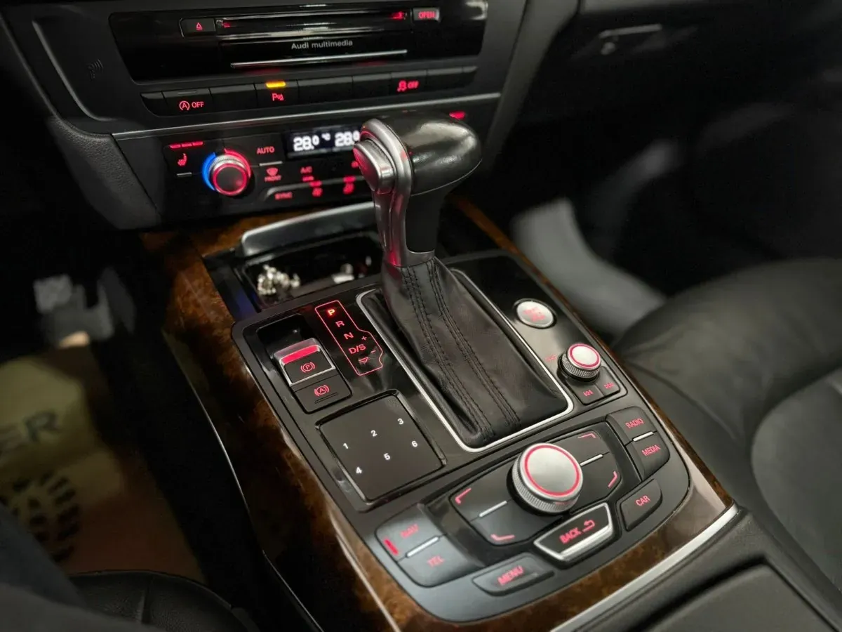 Audi A6 2014 photo 3