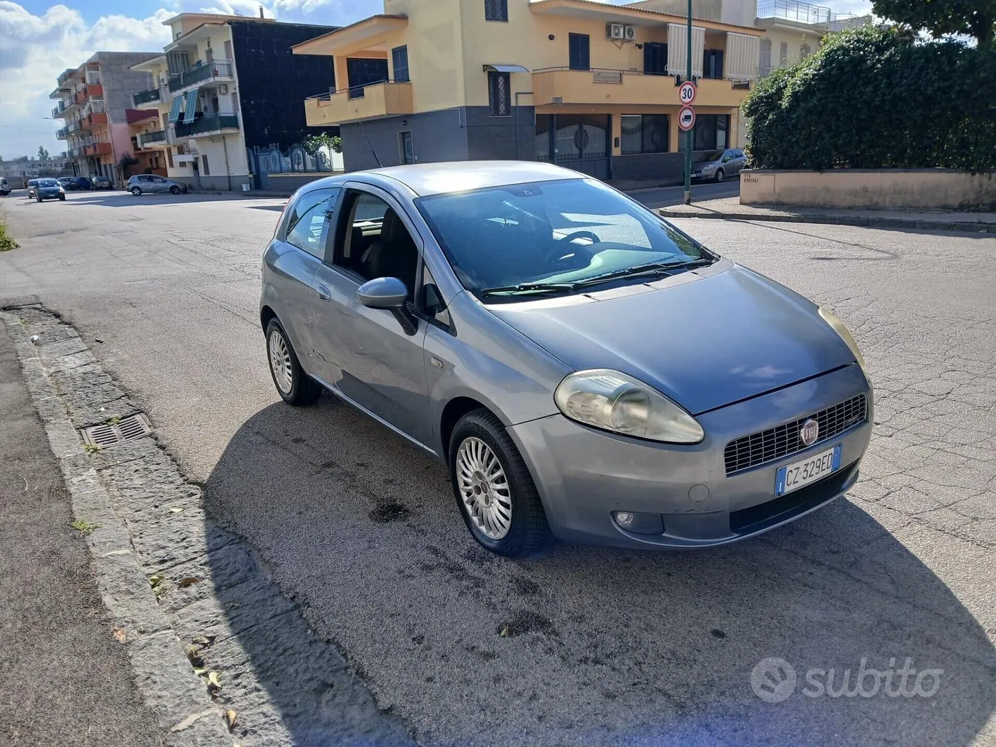 Fiat Grande Punto 2007 photo 3