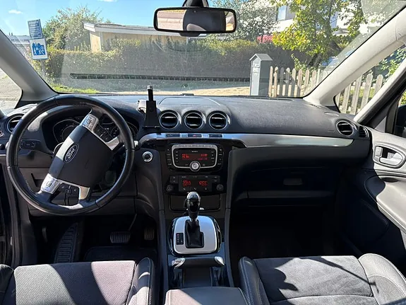 Ford S-Max 2015 photo 4