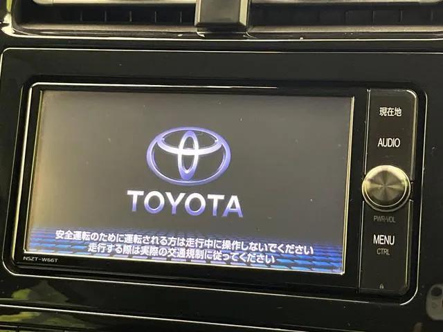 Toyota Prius 2017 photo 3