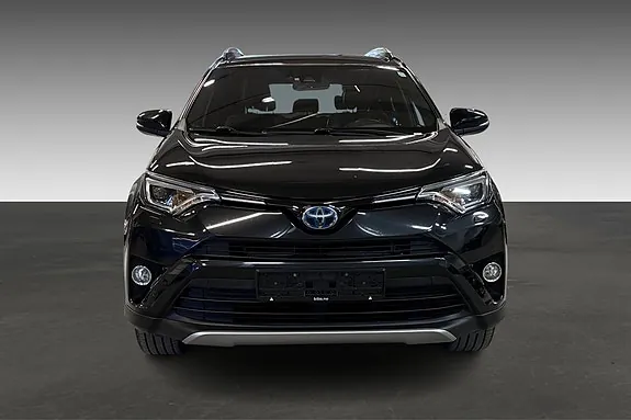 Toyota Rav4 2018 photo 2