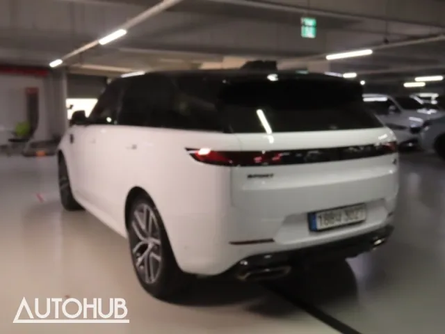 Land Rover Range Rover Sport 2023 photo 4