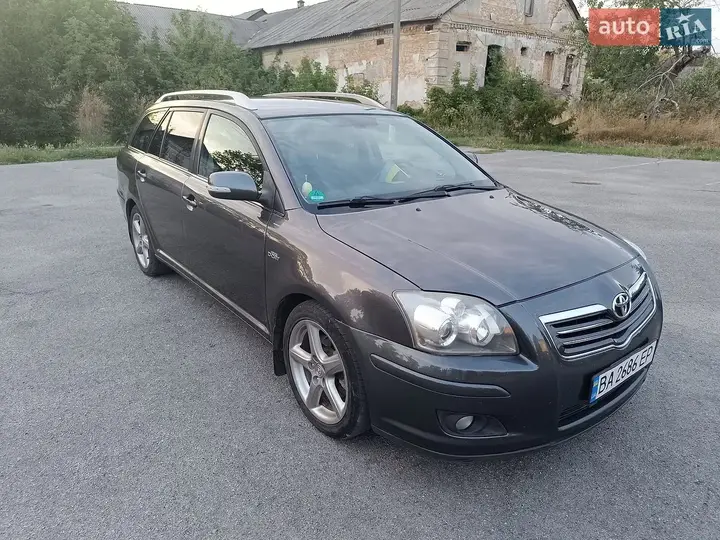 Toyota Avensis 2006 photo 5