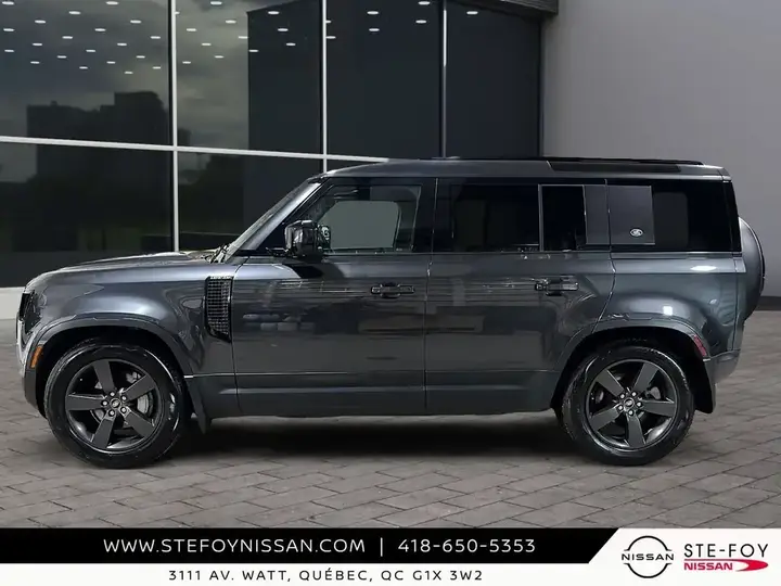 Land Rover Defender 2024 photo 4