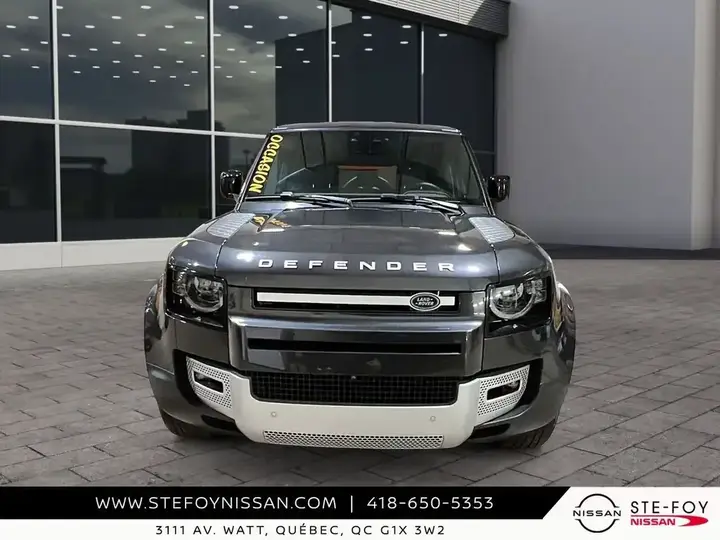 Land Rover Defender 2024 photo 2