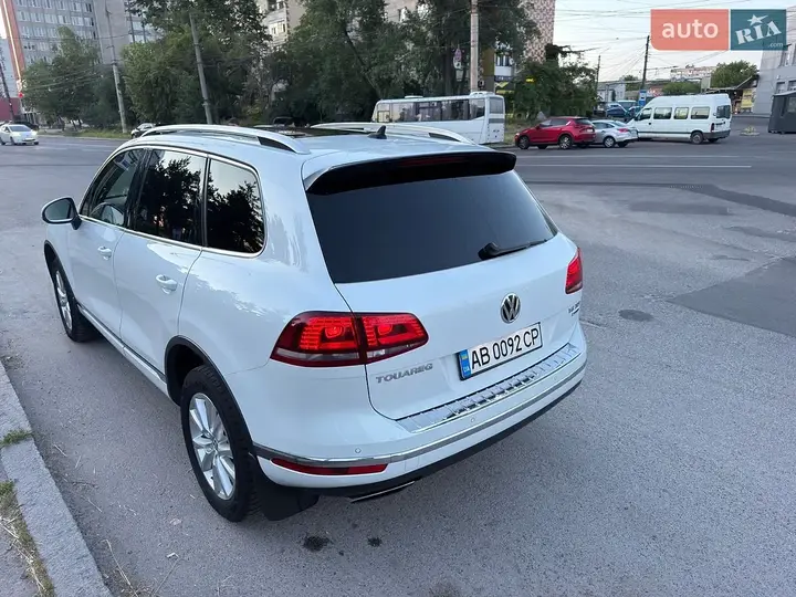 Volkswagen Touareg 2016 photo 4