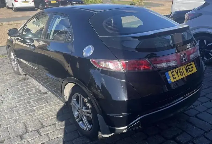 Honda Civic 2011 photo 4