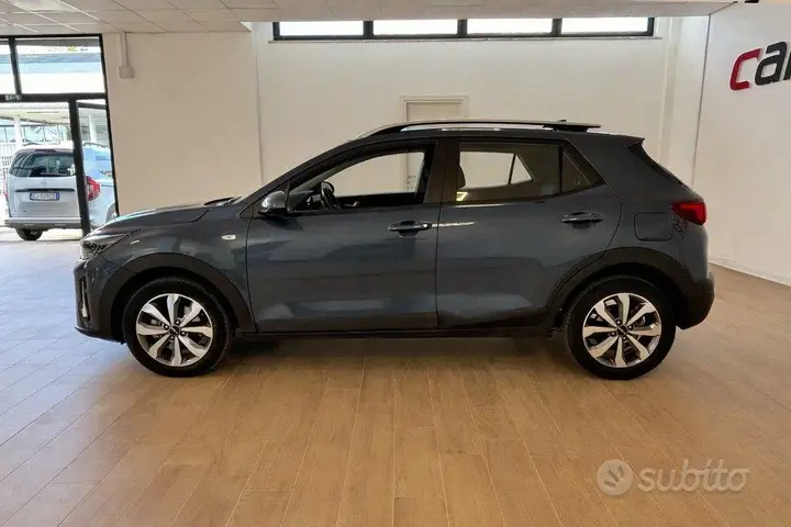 Kia Stonic 2024 photo 4