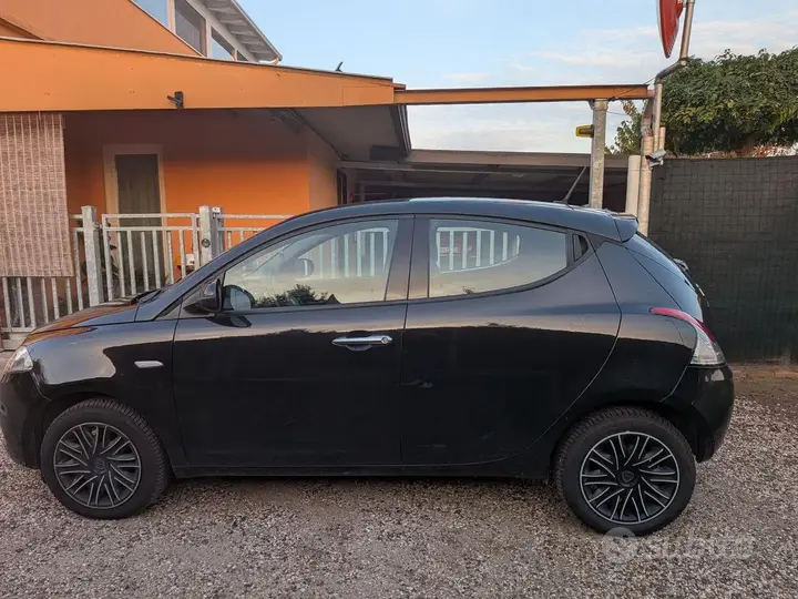 Lancia Ypsilon 2020 photo 3