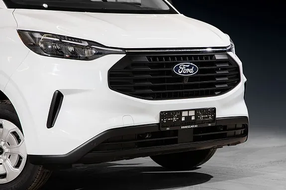 Ford Transit Custom 2025 photo 2