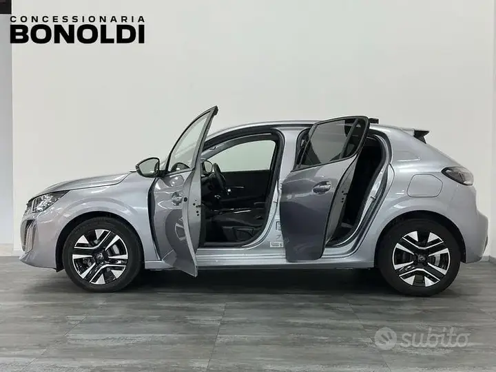 Peugeot 208 2025 photo 5