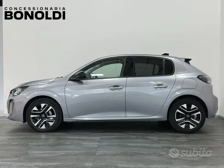 Peugeot 208 2025 photo 4