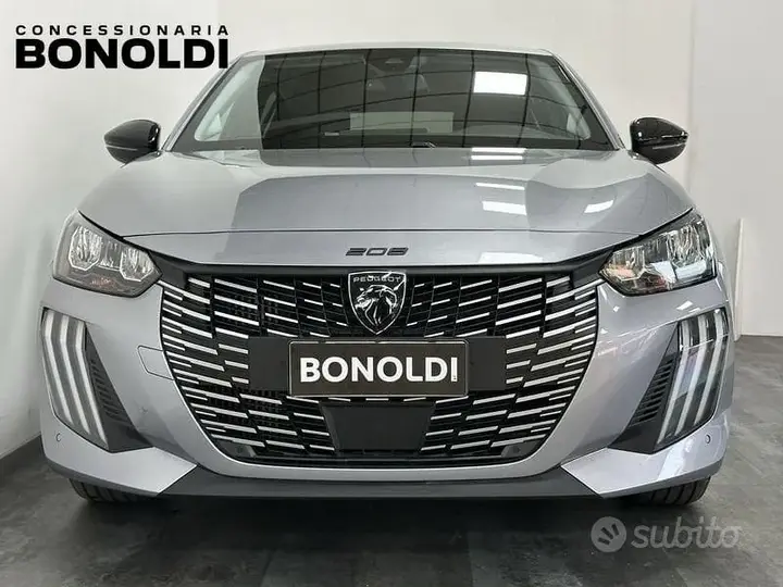 Peugeot 208 2025 photo 3